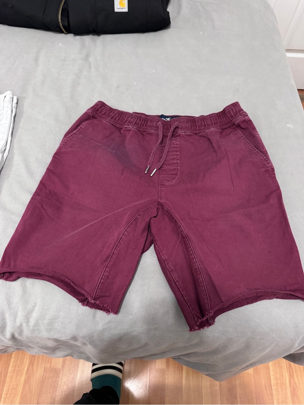 Hollister Maroon Drawstring Men's Hybrid Shorts